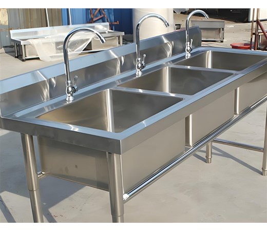 云南迅腾厨具:不锈钢锅具清洗指南,让洁净更持久